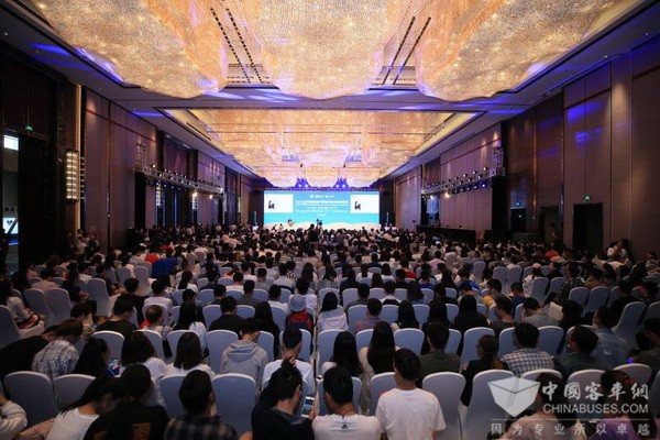 百人會(huì)2018中國(guó)(青海)鋰產(chǎn)業(yè)與動(dòng)力電池國(guó)際高峰論壇-移動(dòng)專(zhuān)題