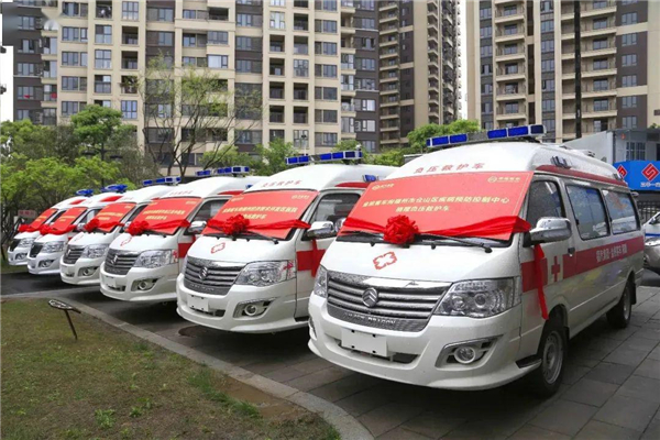 外防輸入 內(nèi)防反彈 金旅負壓救護車再助陣