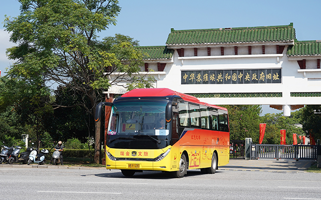 山東重工的協(xié)同公式：讓高端客車1+1＞2