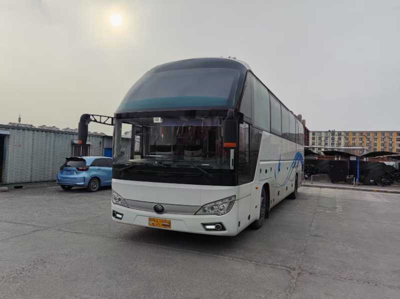 2019年2月上牌50座非營(yíng)運(yùn)宇通6122雙峰檔客車(chē)
