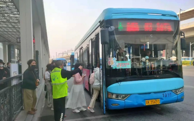 為您晝夜守護(hù) 車輪轉(zhuǎn)動間的堅(jiān)守日志