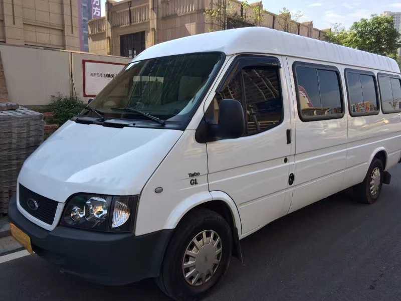 2014年9月 粵牌17座柴油非營運江鈴全順中型車