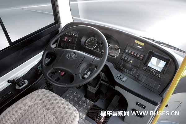 宇通ZK6775HNG2公交車（天然氣國(guó)五13-27座）