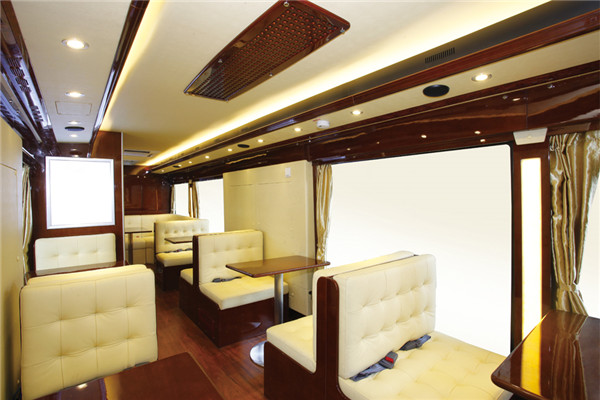 宇通ZK5151XZS5展示車（柴油國五2-9座）
