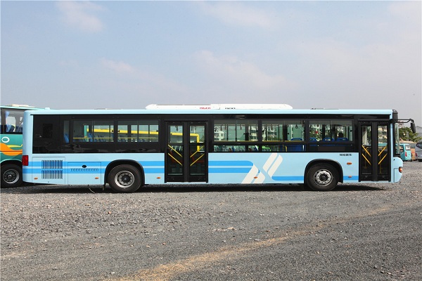海格KLQ6129GAC5公交車（天然氣國(guó)五24-47座）