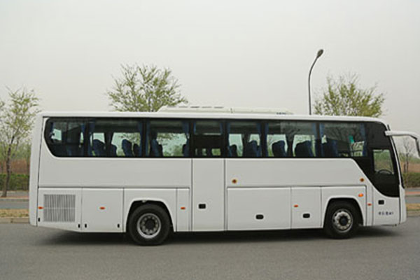 福田歐輝BJ6115U8BJB-3客車(chē)（柴油國(guó)五24-50座）