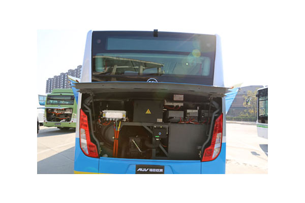 福田歐輝BJ6105EVCA-5公交車（純電動10-37座）
