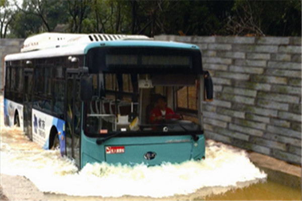 百路佳JXK6116BCHEVN公交車（天然氣/電混動國五24-44座）