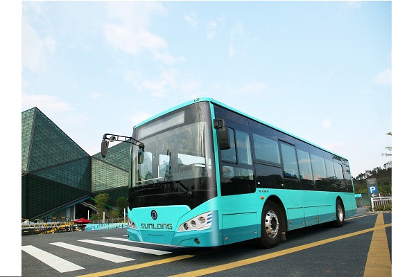 申龍SLK6109ULE0BEVS3公交車(chē)（純電動(dòng)10-40座）