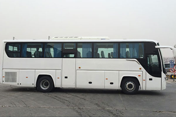 福田歐輝BJ6120U8LJB-2客車（柴油國四24-69座）
