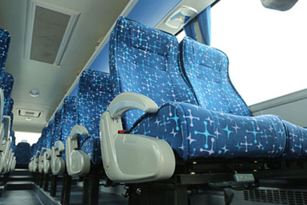 福田歐輝BJ6120U8LJB-2客車（柴油國四24-69座）