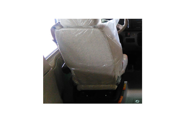 陸地方舟RQ6700XEVH18客車(chē)（純電動(dòng)24-26座）