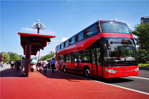 安凱HFF6110GS01DE5雙層公交車(chē)（柴油國(guó)五30-77座）