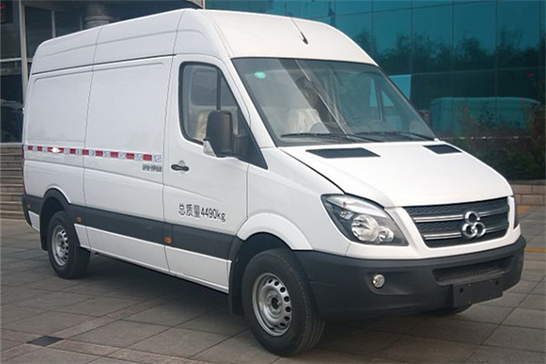 舒馳YTK5040XXYEV5廂式運(yùn)輸車（純電動(dòng)2-3座）