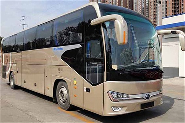 宇通ZK6128H6QZ1客車（柴油國(guó)六24-54座）
