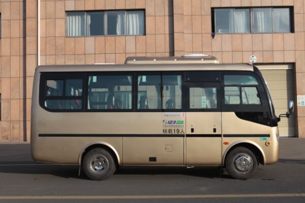 東風(fēng)超龍EQ6608LTV客車（柴油國(guó)五10-19座）