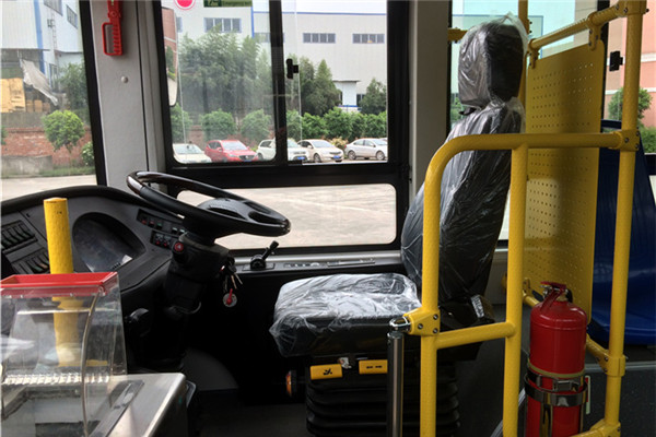 樂達LSK6105GEV3公交車（純電動20-39座）