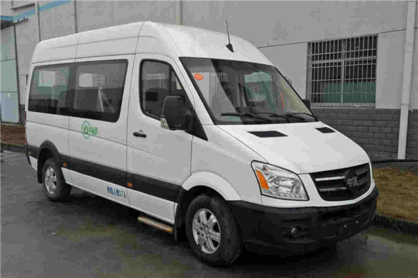 中宜JYK6601BEV3客車(chē)（純電動(dòng)10-17座）