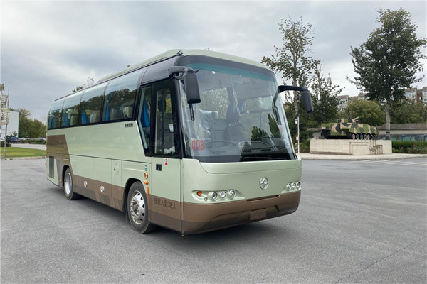 北方BFC6900T1D6客車(柴油國(guó)六24-38座)